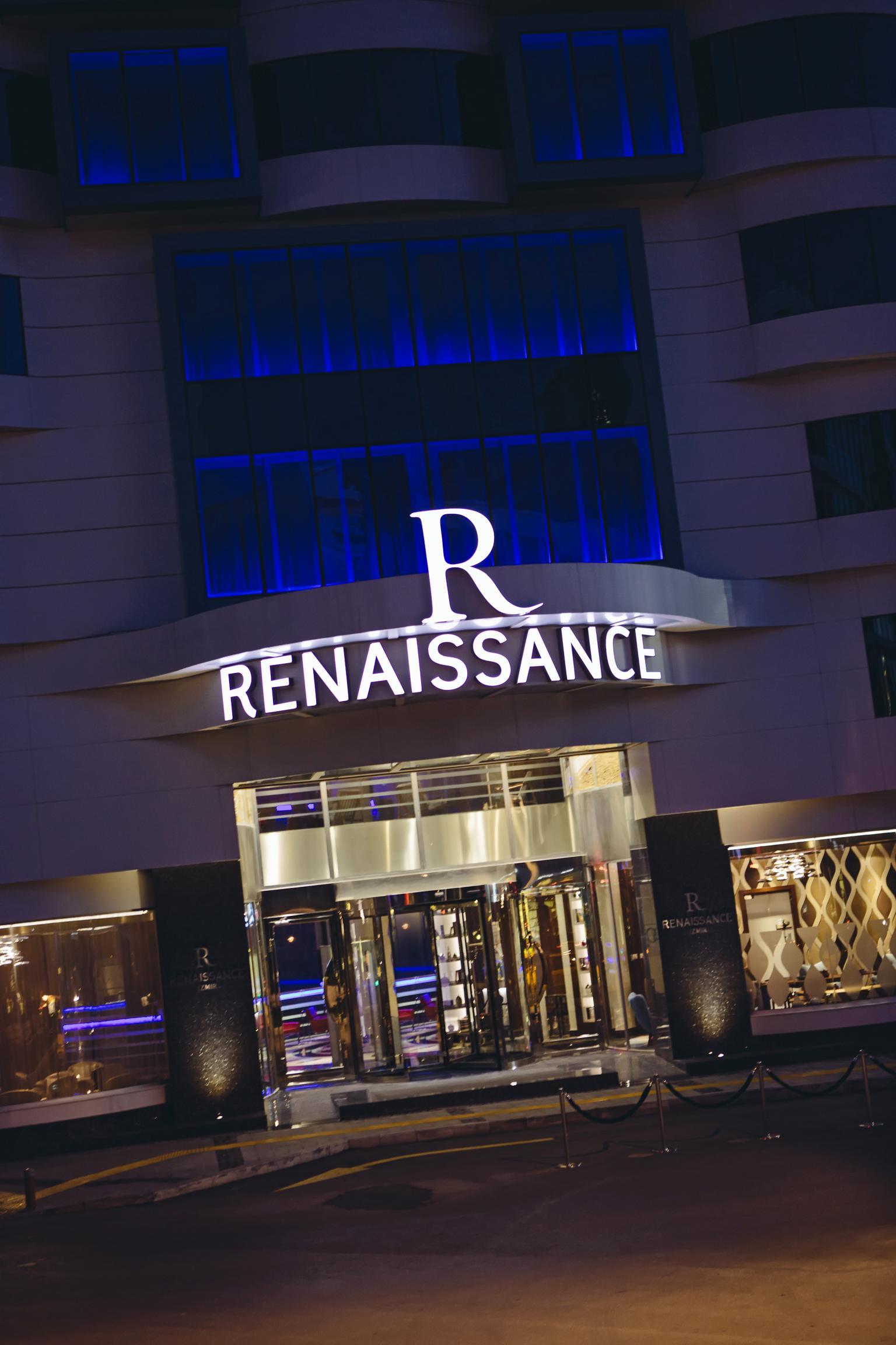 Renaissance Izmir Hotel Екстериор снимка